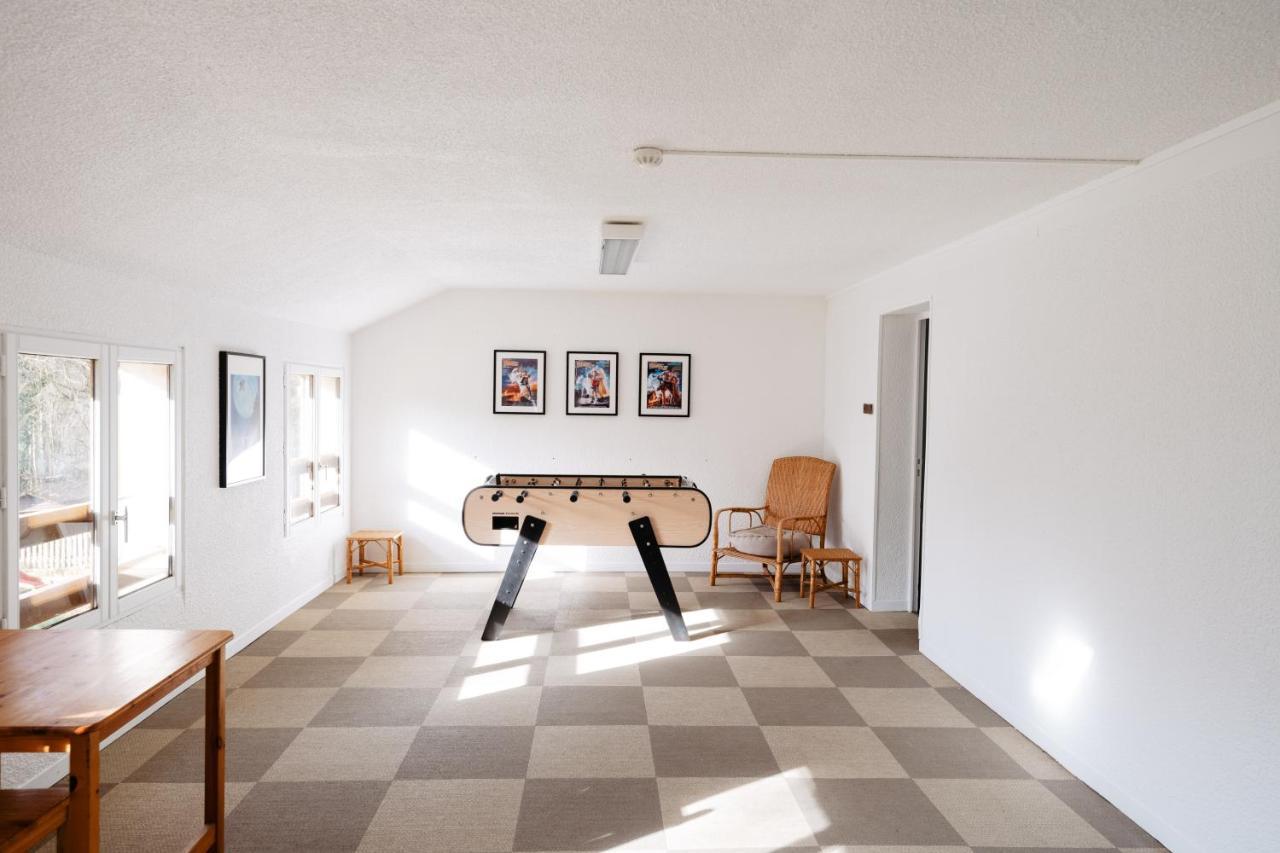 La Donaclaudre - Hebergement De Groupe En Pleine Nature, Ideal Pour Tous Vos Sejours ! 63 Couchages - 2 Grandes Salles - Salle De Jeux - Cuisine Professionnelle - Accessible Facilement - Localisation Attractive -Proche Paris & Disney Saint-Augustin  Exterior foto